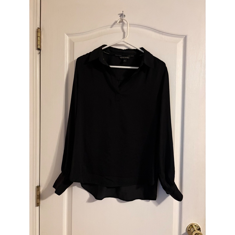 Banana Republic Blouse Womens Medium Black Satin Split Neck Long Sleeve Top